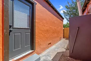 1114 N Conyer St, Visalia, CA 93291 - Photo 26