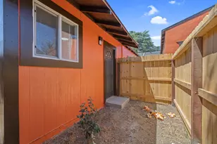 1114 N Conyer St, Visalia, CA 93291 - Photo 50