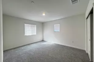 8861 Stratham Wy, Elk Grove, CA 95758 - Photo 12