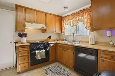 1106 Autumn Court, Stockton, CA 95210 - Photo 14