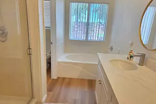 9009 Bungalow Way, Elk Grove, CA 95758 - Photo 12
