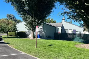 7 Willow Ct, Lodi, CA 95242 - Photo 6
