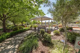 9216 Forestberry Way, El Dorado Hills, CA 95762 - Photo 34