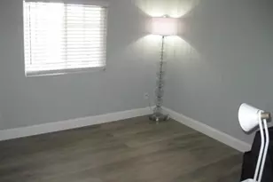 N Tully, Turlock, CA 95380 - Photo 18