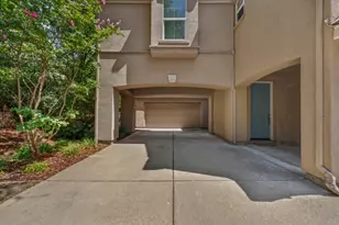211 Tarquina Ct, El Dorado Hills, CA 95762 - Photo 2