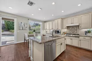 211 Tarquina Ct, El Dorado Hills, CA 95762 - Photo 14