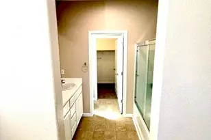 8907 Great Rock Cir, Sacramento, CA 95829 - Photo 10