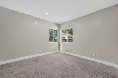 2641 Norwood Avenue, Sacramento, CA 95815 - Photo 20