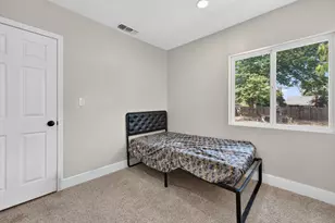 2641 Norwood Ave, Sacramento, CA 95815 - Photo 24