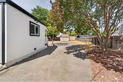 2641 Norwood Avenue, Sacramento, CA 95815 - Photo 28