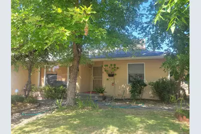 514 Fairview Avenue, Madera, CA 93637 - Photo 1