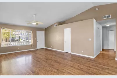 320 Clarks Mill Avenue, Waterford, CA 95386 - Photo 6