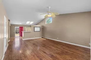 320 Clarks Mill Ave, Waterford, CA 95386 - Photo 4