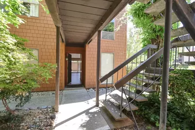 722 Woodside Lane #1, Sacramento, CA 95825 - Photo 2