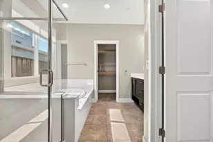 9261 Shearwater Cir, Discovery Bay, CA 94505 - Photo 16
