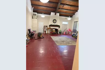 134 W Park Street, Stockton, CA 95202 - Photo 8