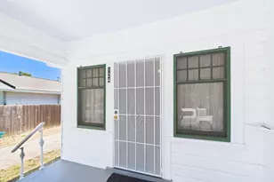 124 E Anderson St, Stockton, CA 95206 - Photo 2