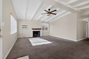 6045 Alexandria Pl, Stockton, CA 95207 - Photo 8