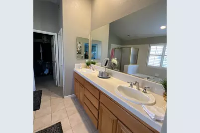 5143 Poppy Hills Circle, Stockton, CA 95219 - Photo 32