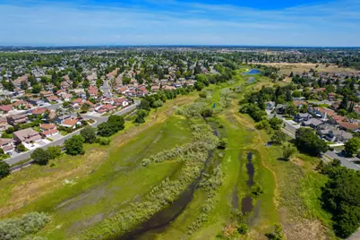 4950 Adalis Drive, Elk Grove, CA 95758 - Photo 40