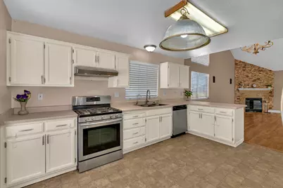 128 Chardonnay Street, Los Banos, CA 93635 - Photo 10