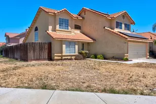128 Chardonnay St, Los Banos, CA 93635 - Photo 2
