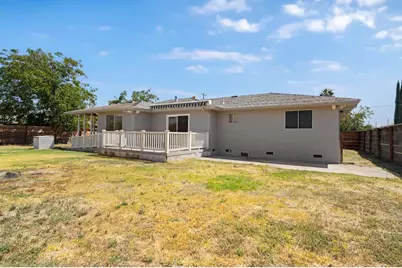 1375 Barry Road, Yuba City, CA 95993 - Photo 32