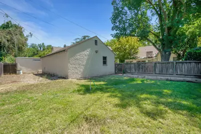 1121 Yosemite Street, Turlock, CA 95380 - Photo 22