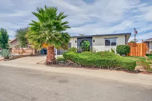 4321 Lamont Way, Sacramento, CA 95823 - Photo 2