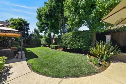 3729 Lake Terrace Drive, Elk Grove, CA 95758 - Photo 56