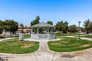 1915 Maplegrove Ln, Tracy, CA 95376 - Photo 46