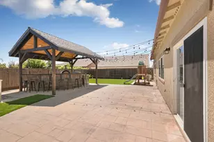 428 Pendragon, Manteca, CA 95337 - Photo 32