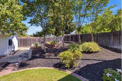 7609 Eastgate Avenue, Citrus Heights, CA 95610 - Photo 26