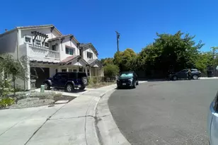 44 Lake House Ct, Sacramento, CA 95828 - Photo 1