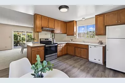 6861 Kettering Circle, Fair Oaks, CA 95628 - Photo 10