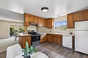 6861 Kettering Cir, Fair Oaks, CA 95628 - Photo 10
