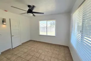 427 M St, Rio Linda, CA 95673 - Photo 10