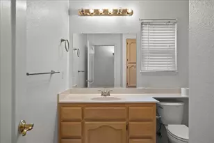 409 Montrose Ct, Modesto, CA 95355 - Photo 24