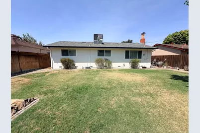 9313 Emily Street, Elk Grove, CA 95624 - Photo 10