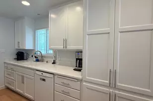 9313 Emily St, Elk Grove, CA 95624 - Photo 4