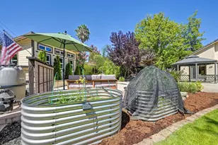 5825 Oak Pl Ct, Fair Oaks, CA 95628 - Photo 62