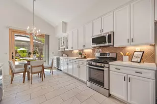 5825 Oak Pl Ct, Fair Oaks, CA 95628 - Photo 12