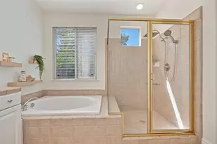 5825 Oak Pl Ct, Fair Oaks, CA 95628 - Photo 32