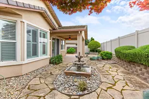 2053 Shady Oak St, Manteca, CA 95336 - Photo 32