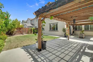 2897 Rabbit Holw Dr, Lathrop, CA 95330 - Photo 34