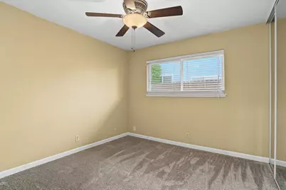 8908 Twin Falls Drive, Sacramento, CA 95826 - Photo 28