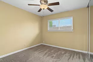 8908 Twin Falls Dr, Sacramento, CA 95826 - Photo 28