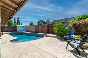 8908 Twin Falls Dr, Sacramento, CA 95826 - Photo 36