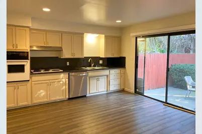 836 Bell Air Drive, Sacramento, CA 95822 - Photo 8