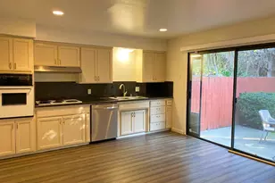 836 Bell Air Dr, Sacramento, CA 95822 - Photo 8
